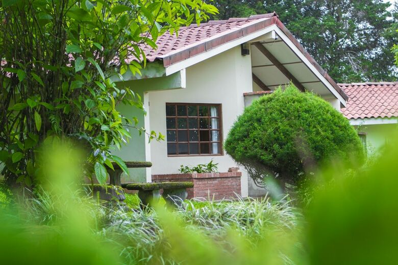 Hotel Villa Zurqu�