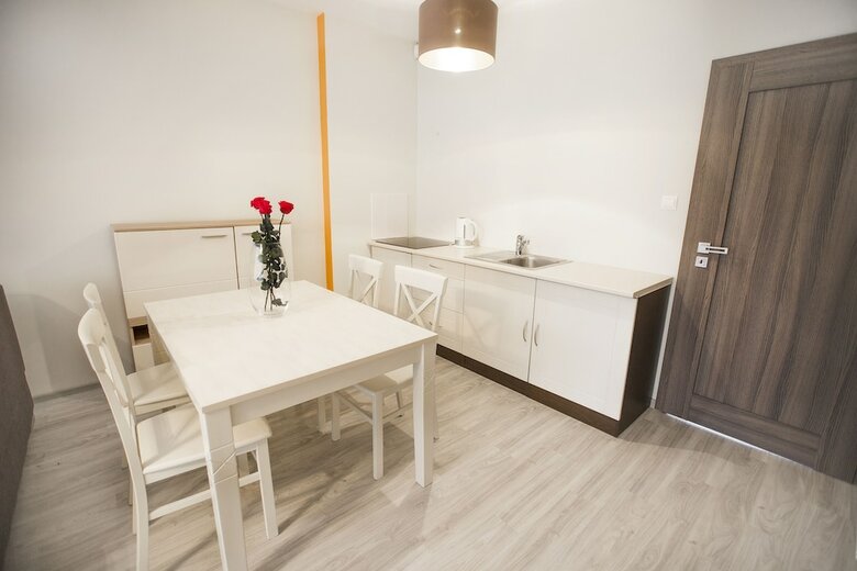 Aparthotel Apartments Ceresnovy Sad