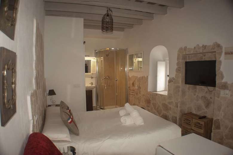 Apartamentos Casas Bodega Triana
