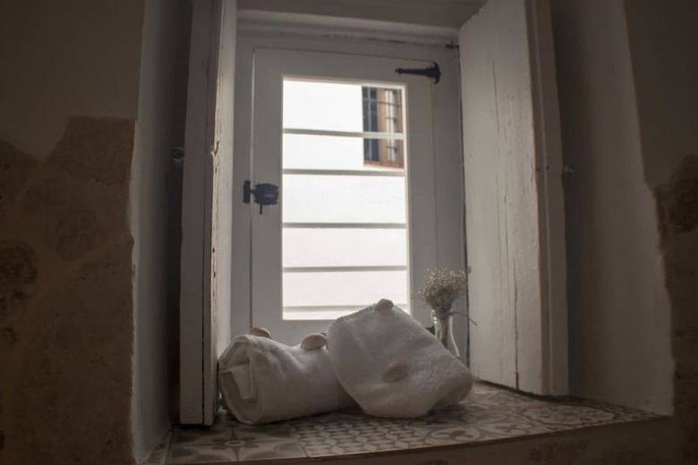 Apartamentos Casas Bodega Triana