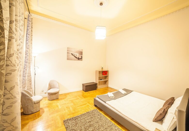 Mosaic Center Apartments
