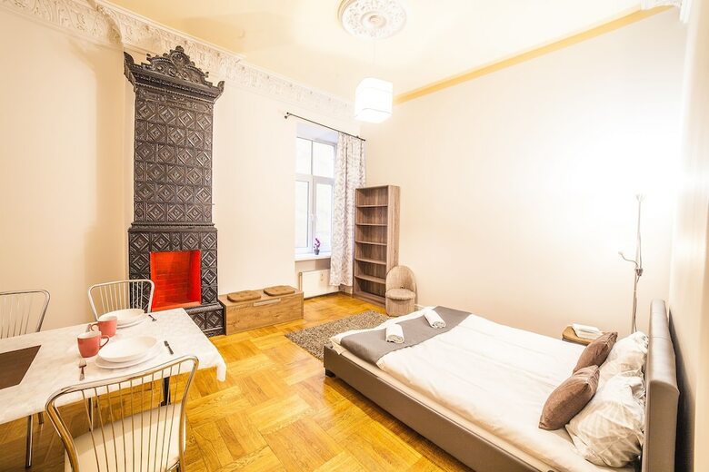 Mosaic Center Apartments