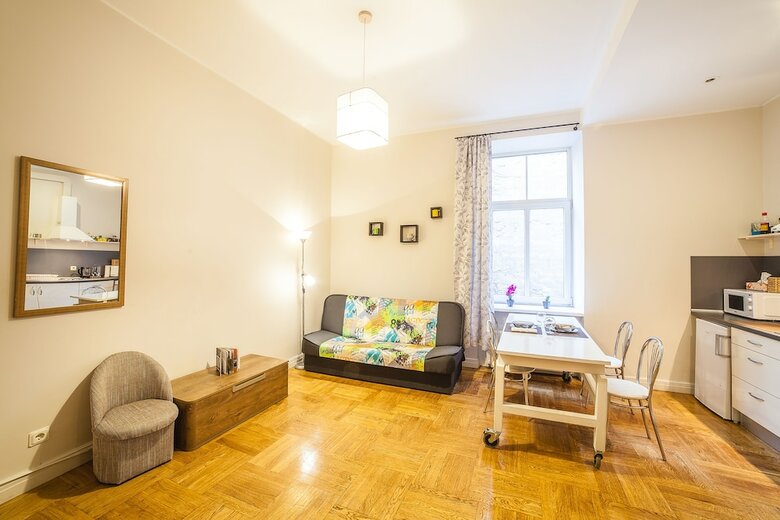 Mosaic Center Apartments