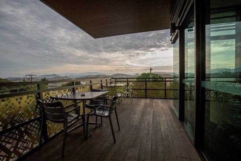 Gateway Hotel