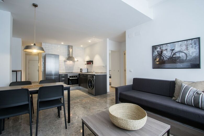 Apartamentos Flatsforyou Marina