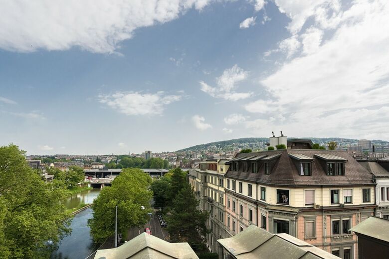 L�wenplatz Apartment Near Station By Airhome