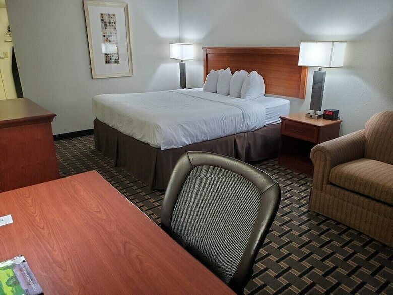 C3 Hotel & Convention Center