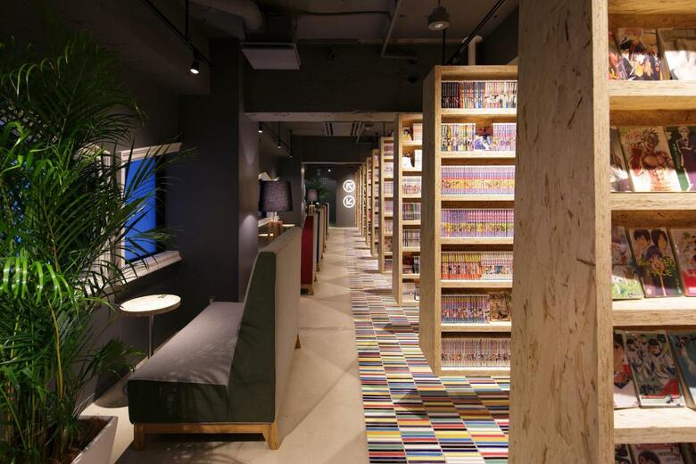 Booth Net Cafe & Capsule