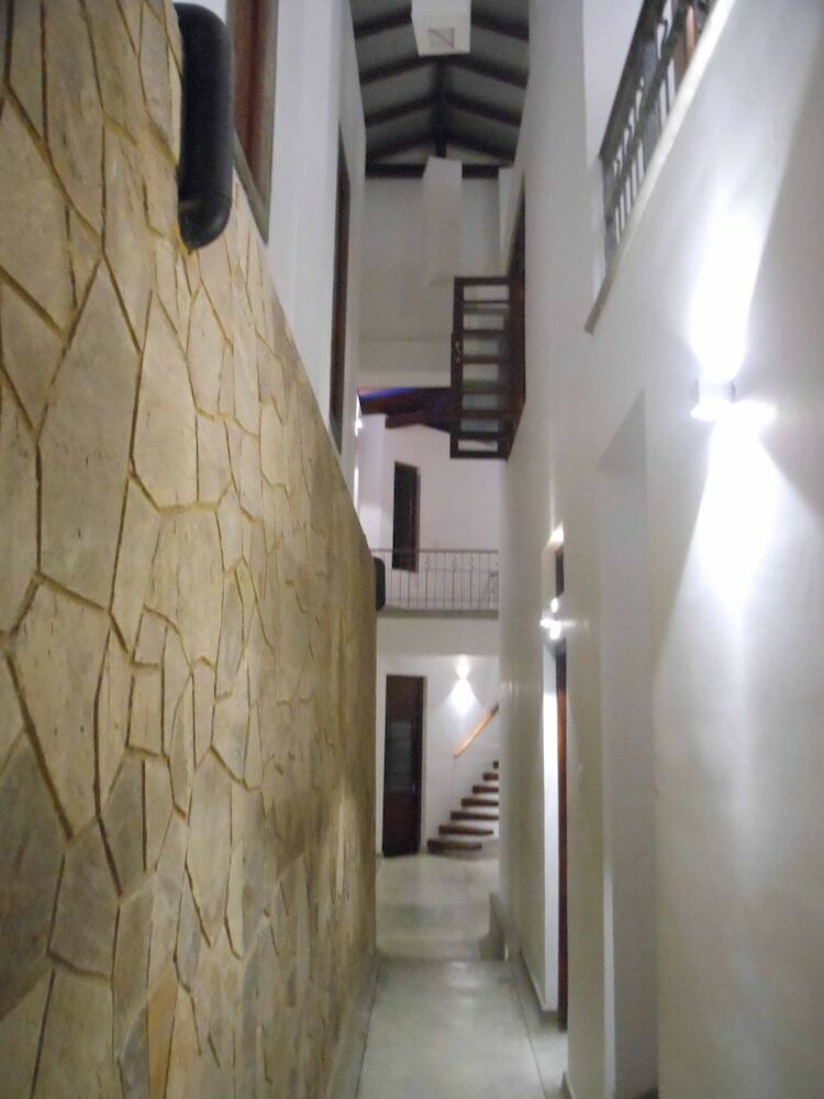 Hotel Isana Beach House