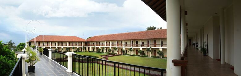 D'emmerick Salib Putih Hotel Salatiga