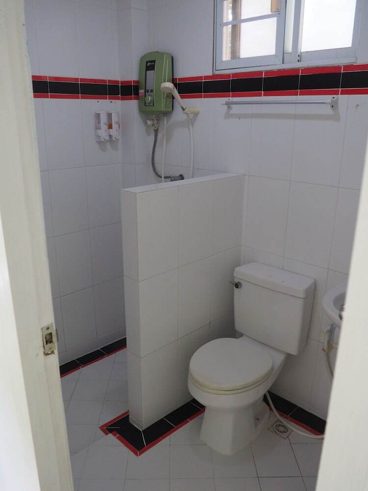 Hotel Makmai Villa