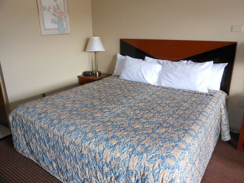 Motel Mcclellan Inn Anniston