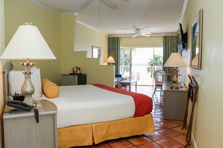 Hotel Jupiter Waterfront Inn