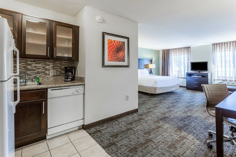 Hotel Staybridge Suites Davenport