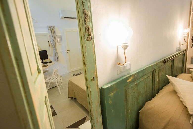 Capperi Bed & Breakfast & Apartments