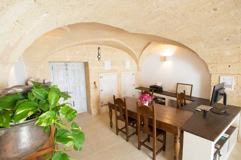Capperi Bed & Breakfast & Apartments