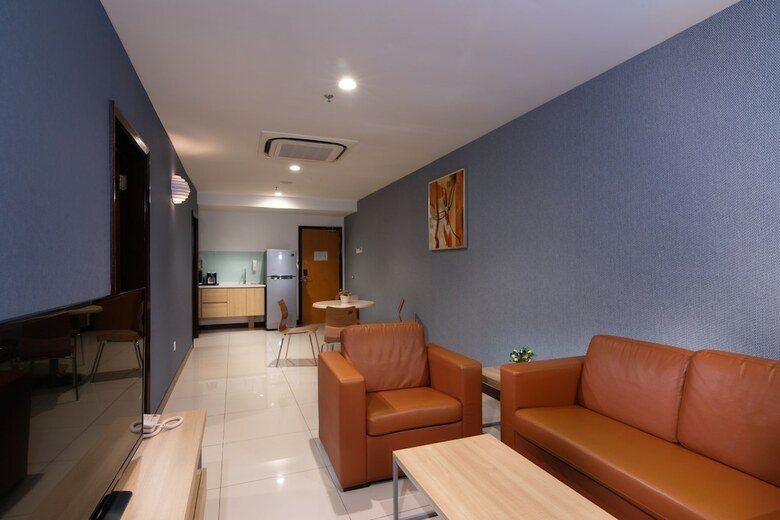 One Pacific Hotel & Serviced Apartments