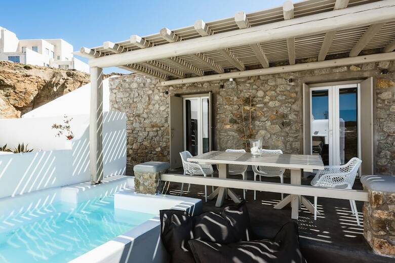 Aparthotel Sea Rock & Sky Private Residence
