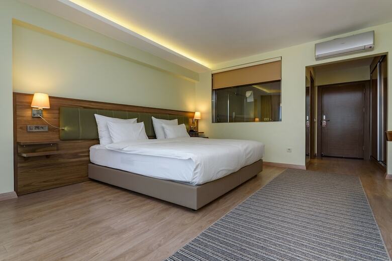Numi Hotel