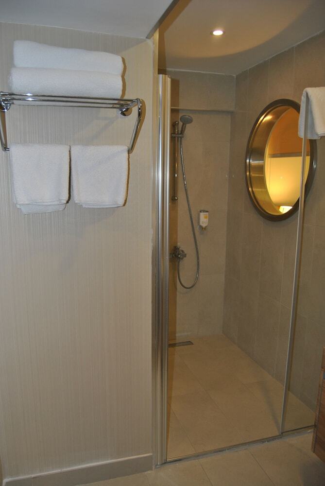 Numi Hotel