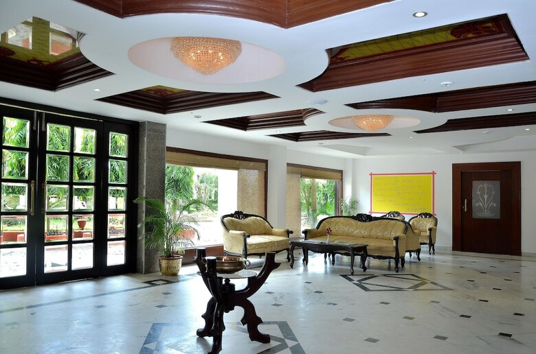 Hotel Regenta Camellia Resort & Spa