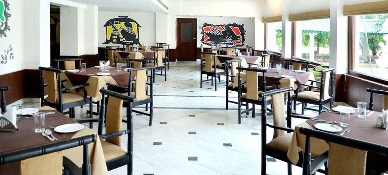 Hotel Regenta Camellia Resort & Spa