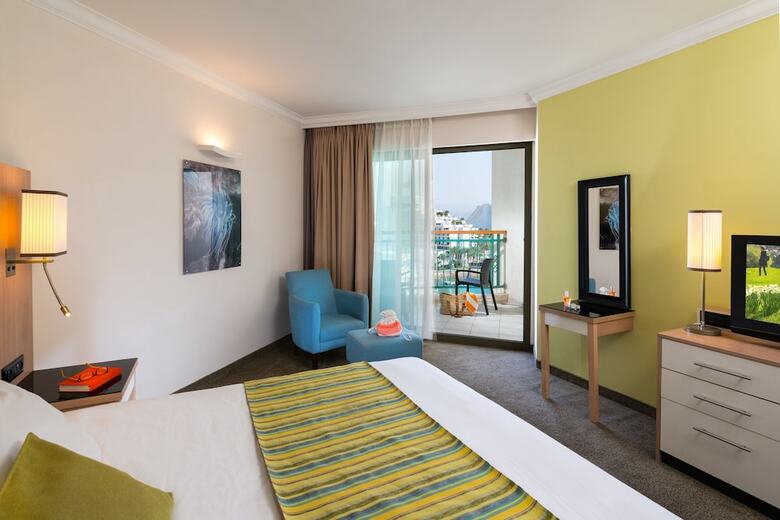 U Magic Palace Hotel