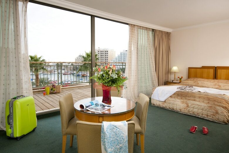U Magic Palace Hotel