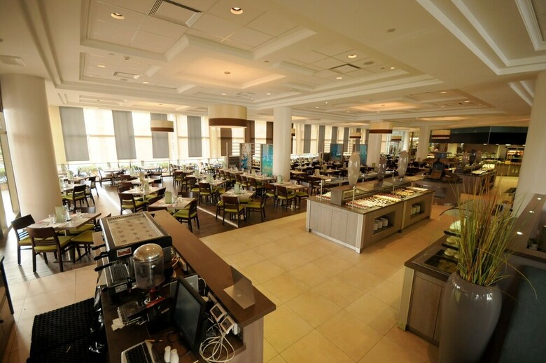 U Magic Palace Hotel