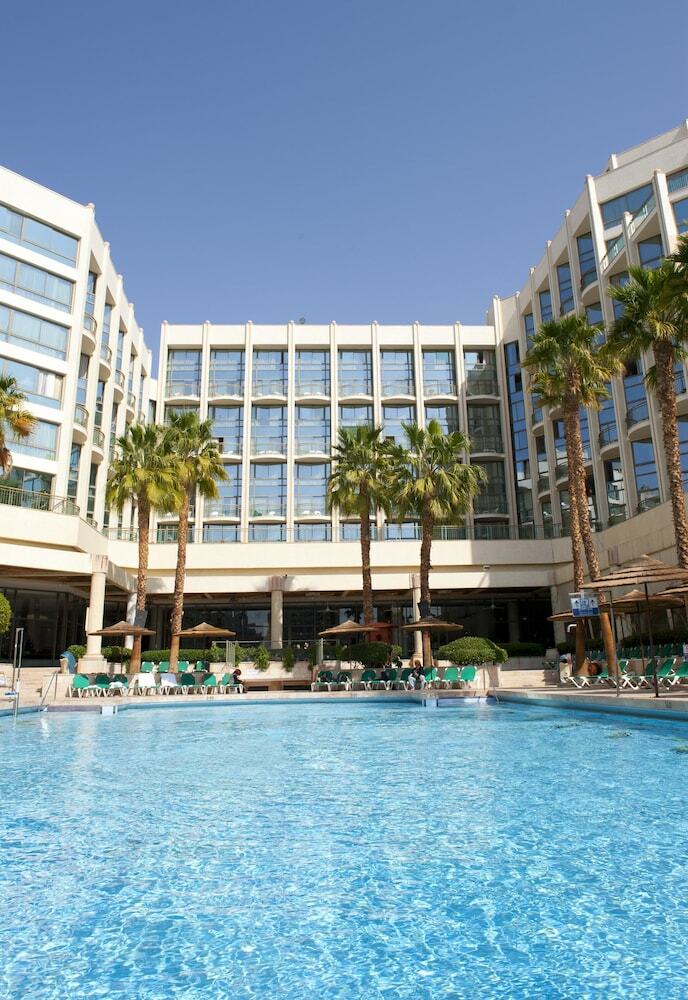 U Magic Palace Hotel