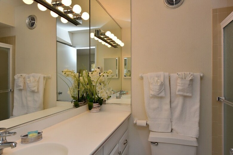 Palm Bay Club By Beachside Management