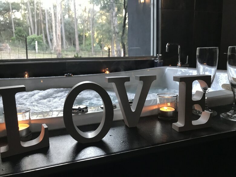 Hotel Spa Suites At Raven