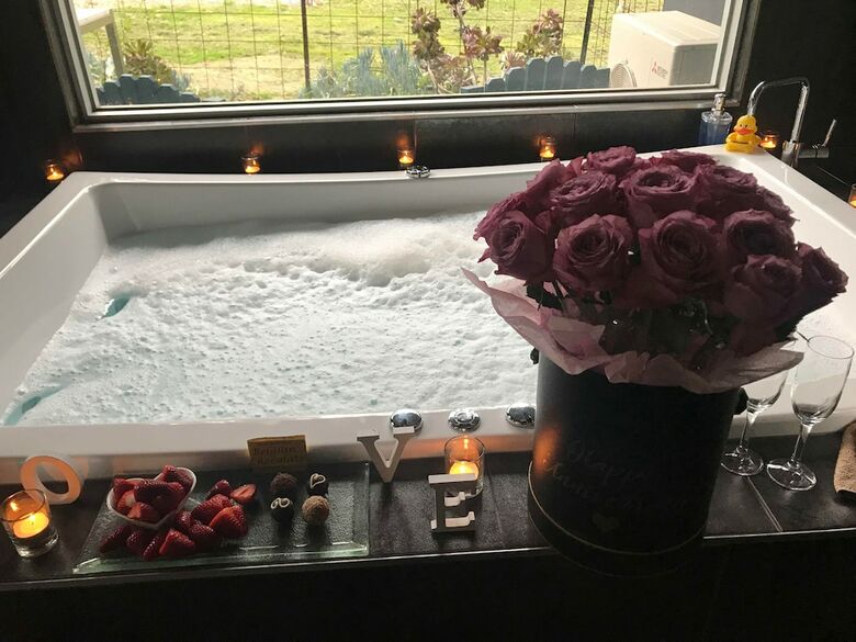 Hotel Spa Suites At Raven