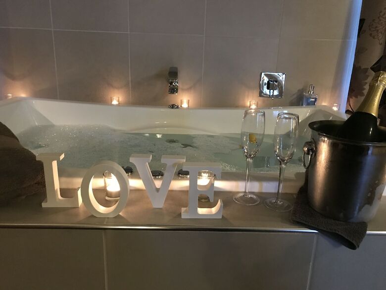 Hotel Spa Suites At Raven