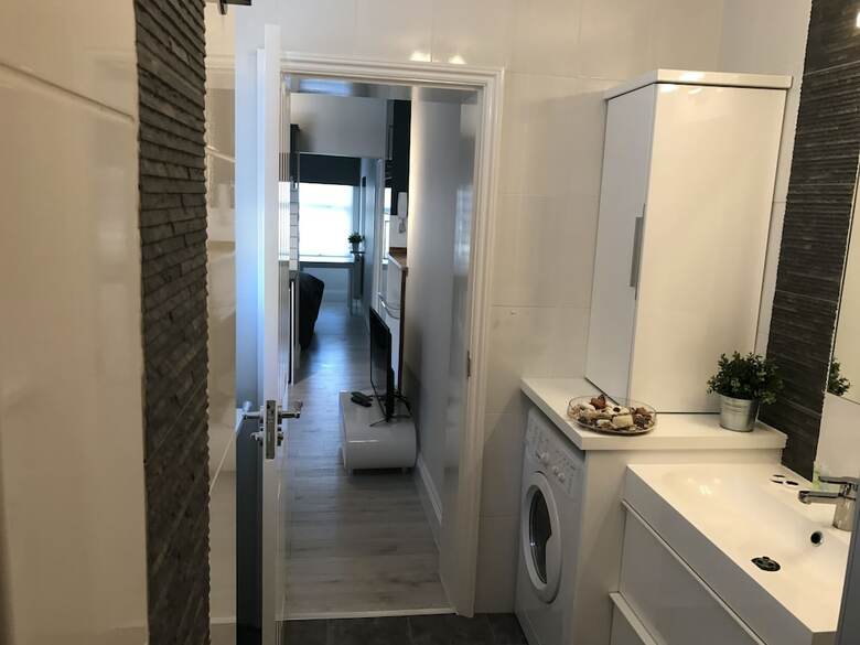 Shq Apartments