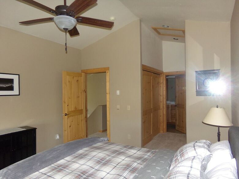 Anemone Townhome 3 Bed 3 Bath