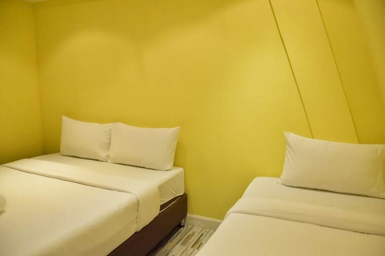 Hostal Double Five - Hostel