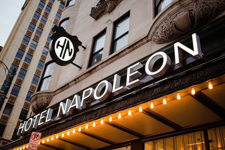 Hotel Napoleon, Ascend Hotel Collection