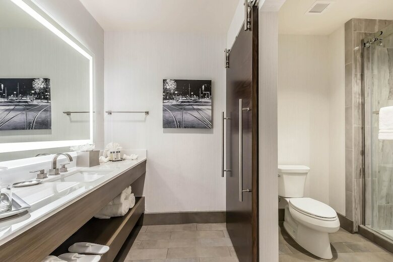 Hotel Napoleon, Ascend Hotel Collection