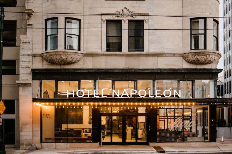 Hotel Napoleon, Ascend Hotel Collection