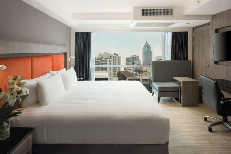 Grand 5 Hotel & Plaza Sukhumvit Bangkok