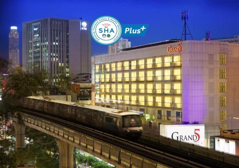 Grand 5 Hotel & Plaza Sukhumvit Bangkok
