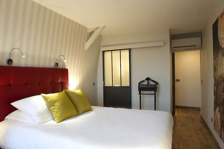 Hotel H�tel Val�zieux