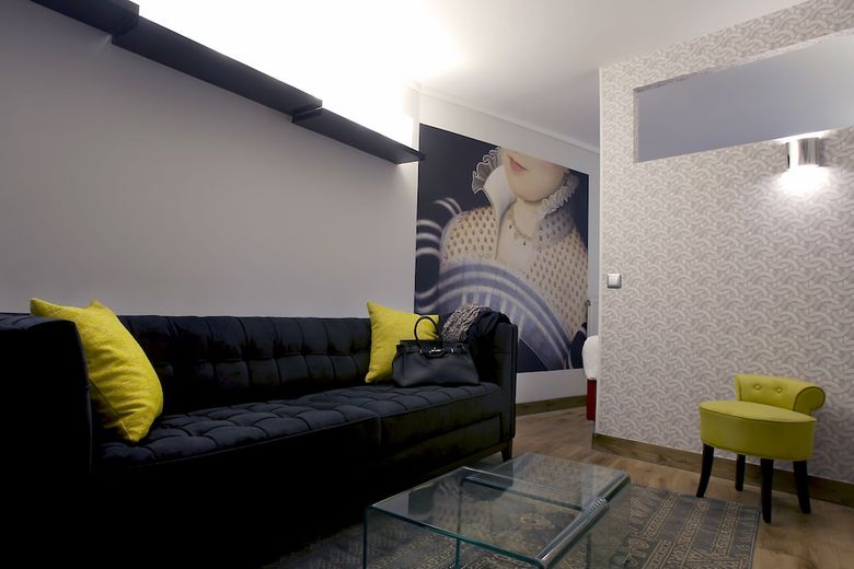 Hotel H�tel Val�zieux
