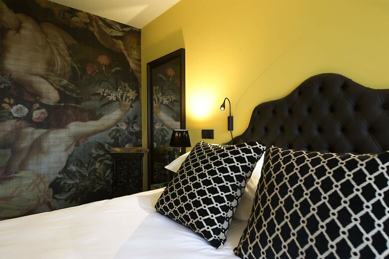Hotel H�tel Val�zieux