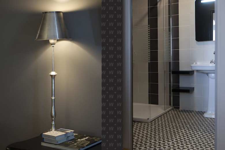 Hotel H�tel Val�zieux