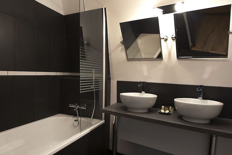 Hotel H�tel Val�zieux