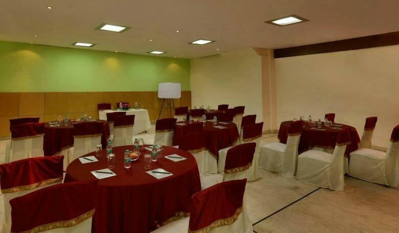 Hotel Kastor International