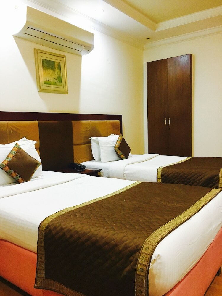 Hotel Kastor International