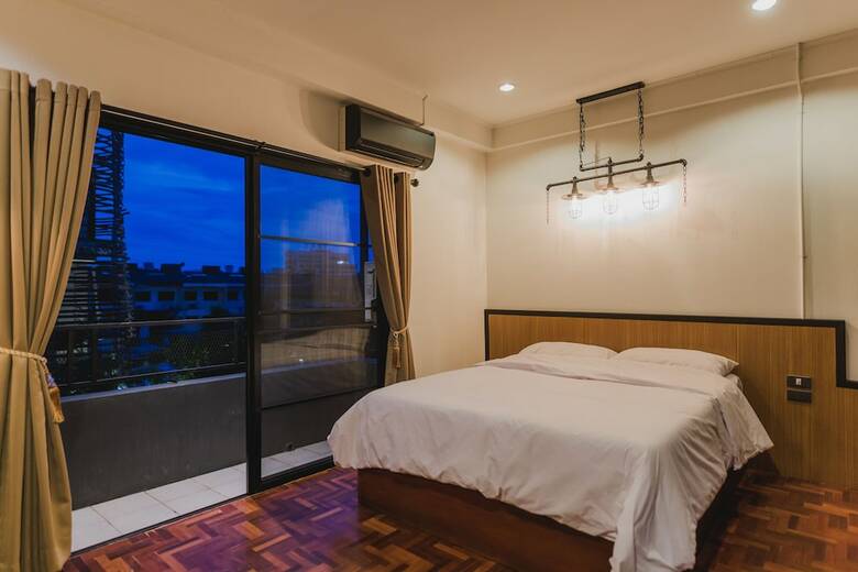 Hostal No.9 Hostel